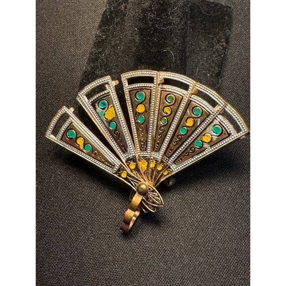 Damaseene Fully Articulating Fan Brooch